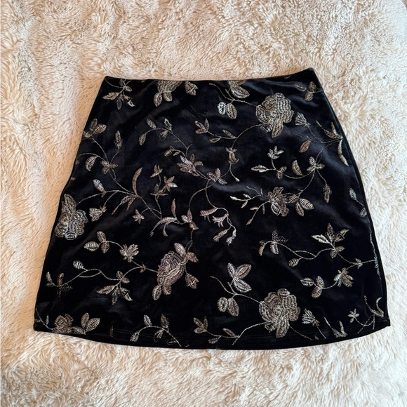 Blue Rain Black Floral A-Line Skirt - Picture 1 of 4